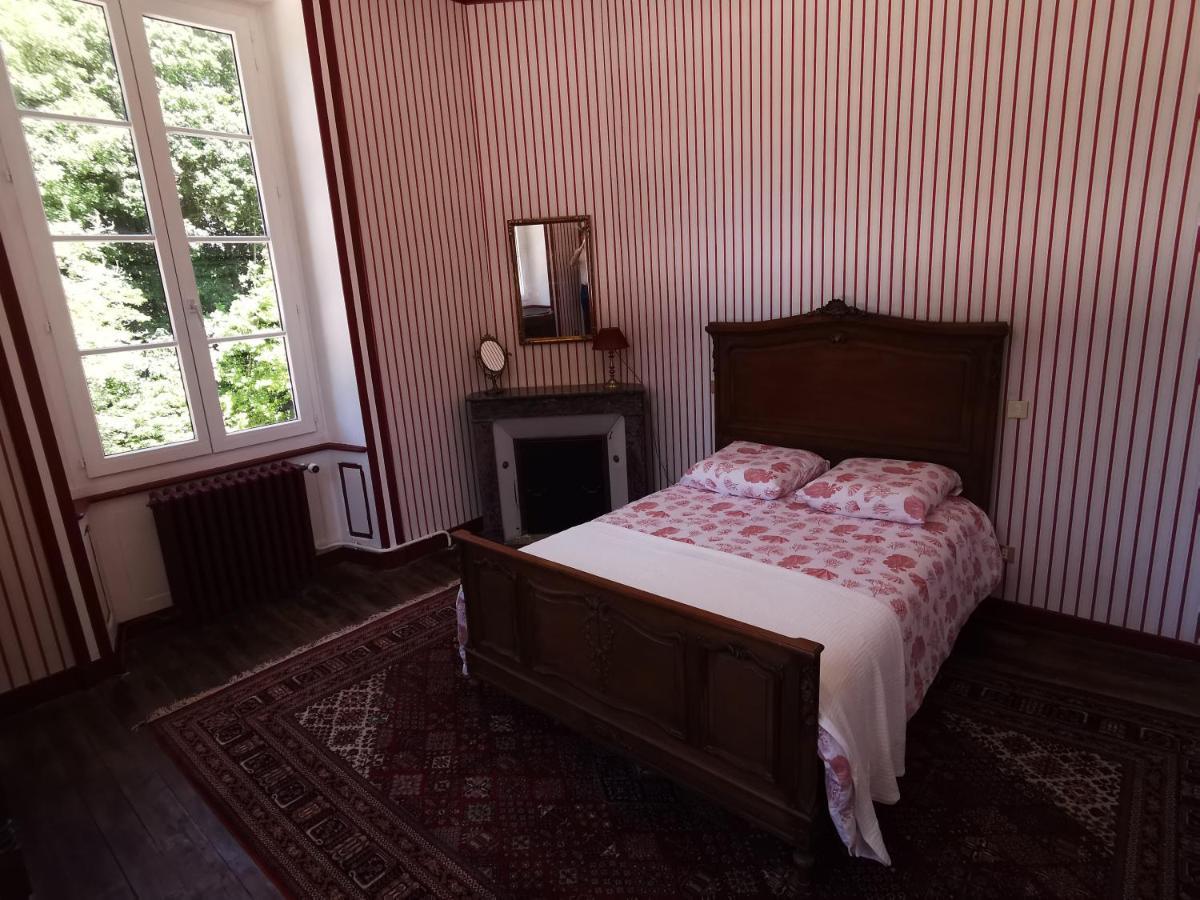Chateau De Launay Guen Hotel Plemet Exterior photo